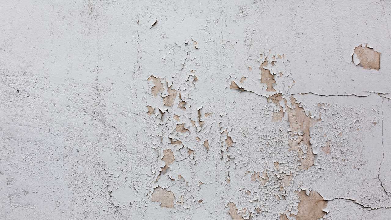 difference-between-concrete-spalling-and-scaling